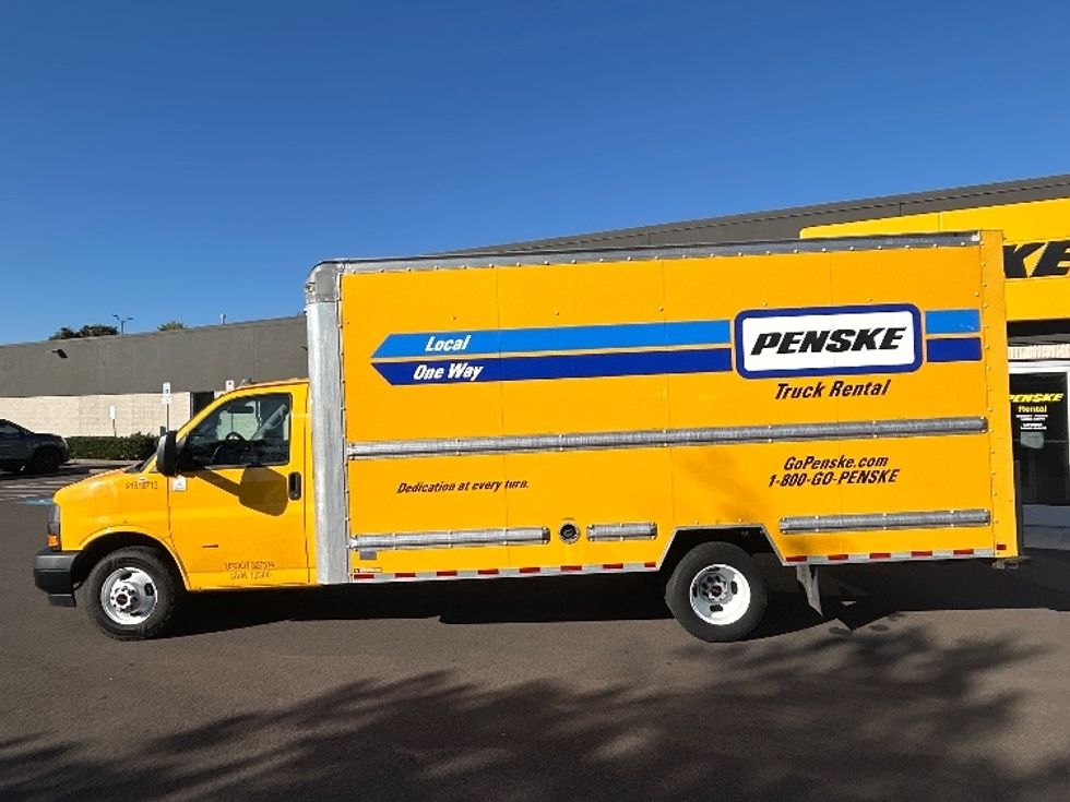 Light Duty Box Truck-Light and Medium Duty Trucks-GMC-2021-Savana G33903-Clackamas-OR-102,047\n\t\tmiles-$ 26,750 - Image 4