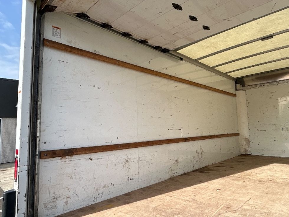 Light Duty Box Truck-Light and Medium Duty Trucks-GMC-2021-Savana G33903-Clackamas-OR-105,464\n\t\tmiles-$ 30,000 - Image 11