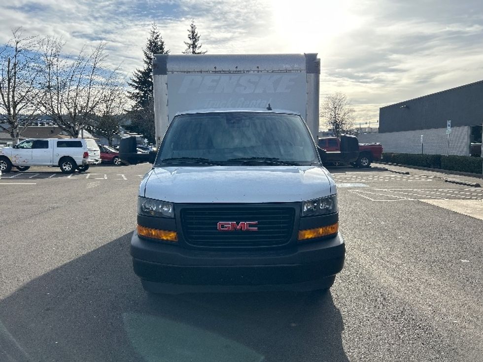 Light Duty Box Truck-Light and Medium Duty Trucks-GMC-2021-Savana G33903-Clackamas-OR-105,464\n\t\tmiles-$ 30,000 - Image 2