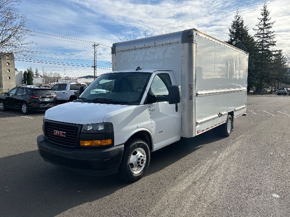 Light Duty Box Truck-Light and Medium Duty Trucks-GMC-2021-Savana G33903-Clackamas-OR-105,464\n\t\tmiles-$ 30,000 - Image 3