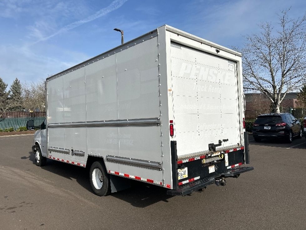 Light Duty Box Truck-Light and Medium Duty Trucks-GMC-2021-Savana G33903-Clackamas-OR-105,464\n\t\tmiles-$ 30,000 - Image 6