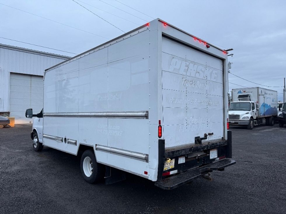 Light Duty Box Truck-Light and Medium Duty Trucks-GMC-2021-Savana G33903-Clackamas-OR-106,432\n\t\tmiles-$ 30,000 - Image 6