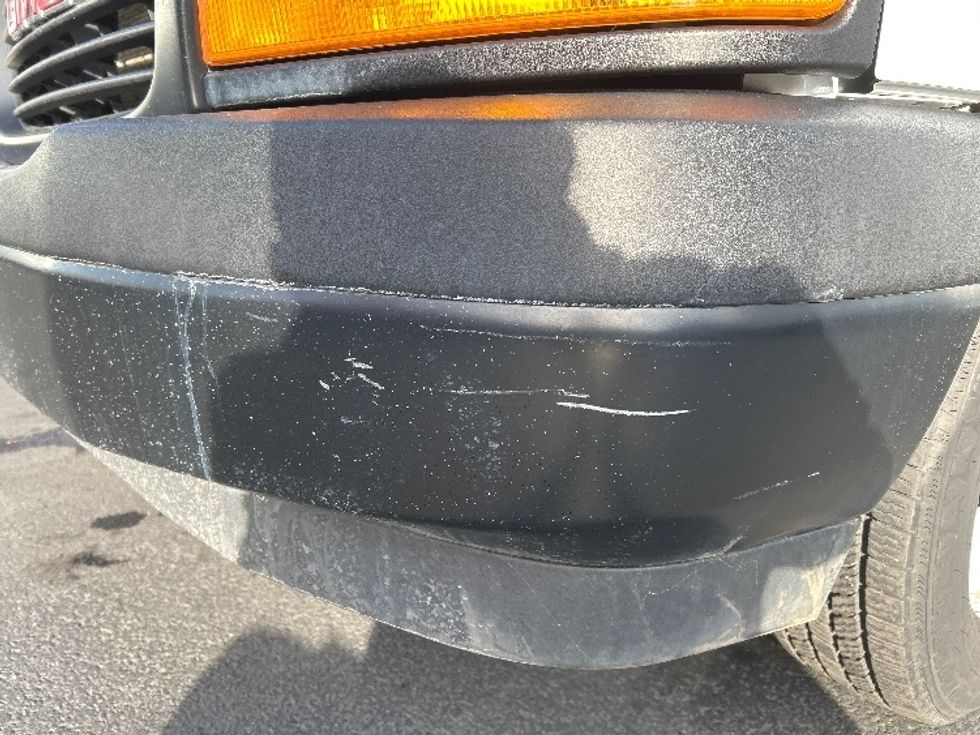 Light Duty Box Truck-Light and Medium Duty Trucks-GMC-2021-Savana G33903-Clackamas-OR-115,676\n\t\tmiles-$ 29,000 - Image 23