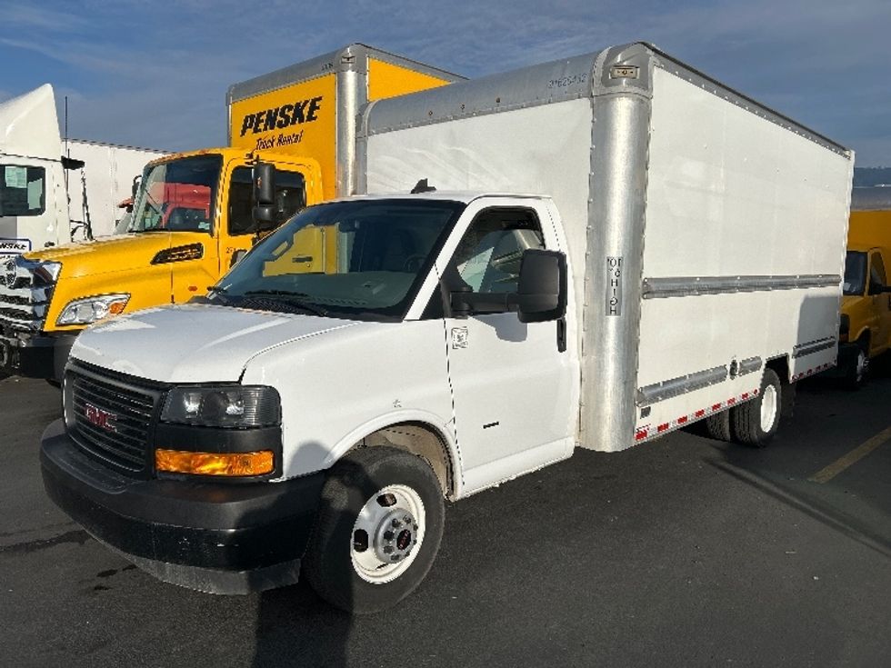 Light Duty Box Truck-Light and Medium Duty Trucks-GMC-2021-Savana G33903-Clackamas-OR-115,676\n\t\tmiles-$ 29,000 - Image 3