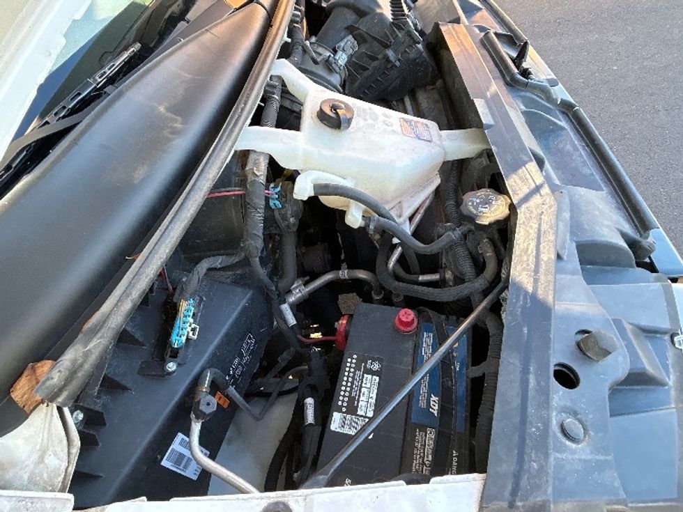 Light Duty Box Truck-Light and Medium Duty Trucks-GMC-2021-Savana G33903-Clackamas-OR-117,953\n\t\tmiles-$ 28,500 - Image 23