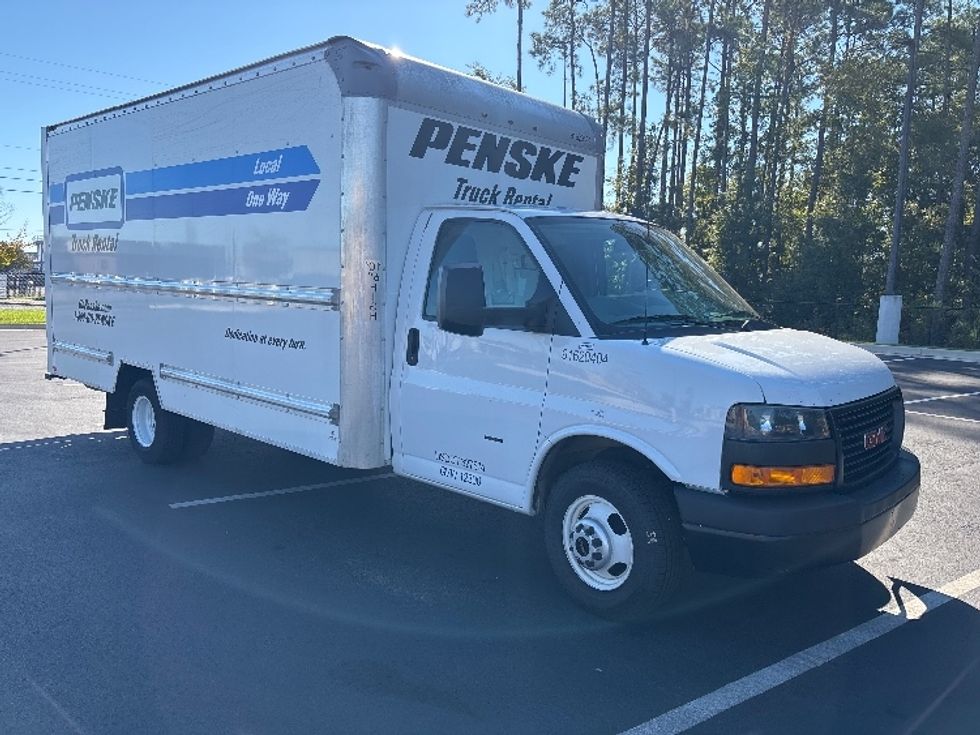Light Duty Box Truck-Light and Medium Duty Trucks-GMC-2021-Savana G33903-Clackamas-OR-121,824\n\t\tmiles-$ 28,000 - Image 1