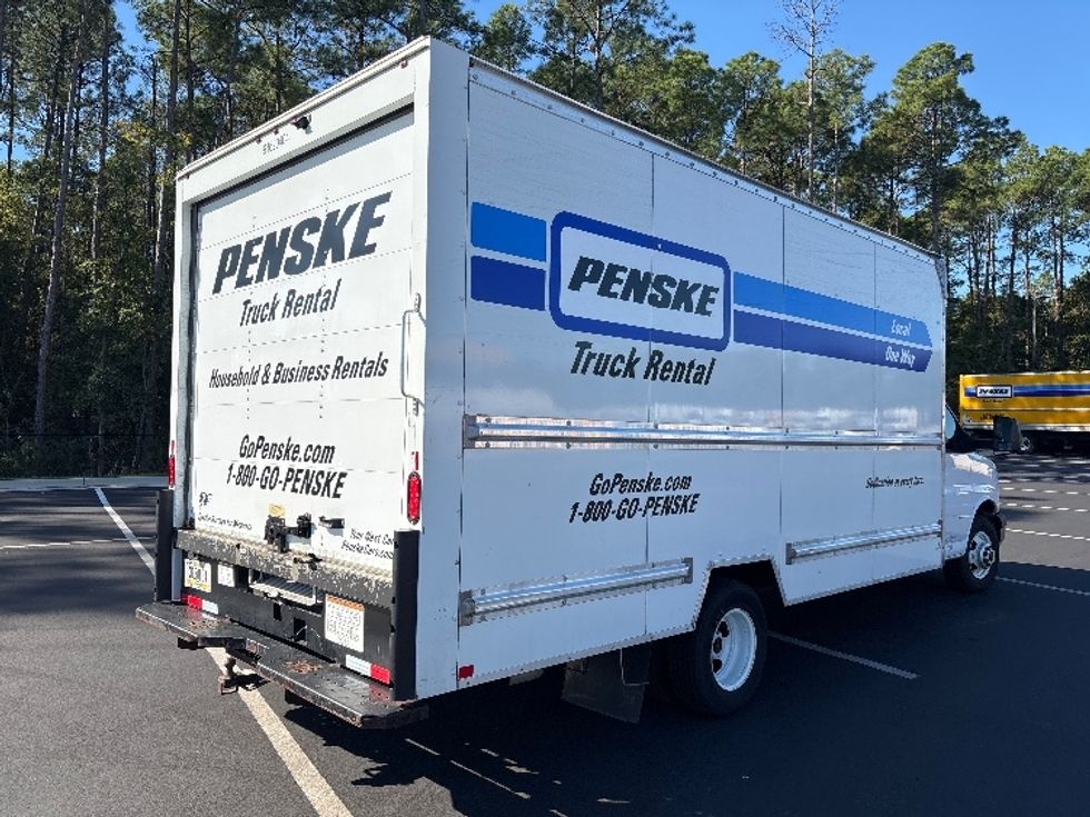 Light Duty Box Truck-Light and Medium Duty Trucks-GMC-2021-Savana G33903-Clackamas-OR-121,824\n\t\tmiles-$ 28,000 - Image 13