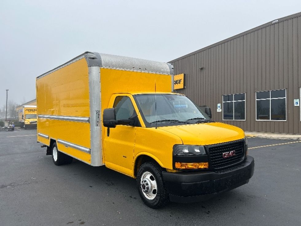 Light Duty Box Truck-Light and Medium Duty Trucks-GMC-2021-Savana G33903-Clackamas-OR-96,118\n\t\tmiles-$ 28,000 - Image 1