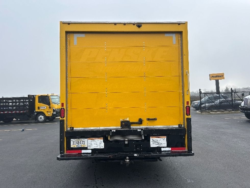 Light Duty Box Truck-Light and Medium Duty Trucks-GMC-2021-Savana G33903-Clackamas-OR-96,118\n\t\tmiles-$ 28,000 - Image 7