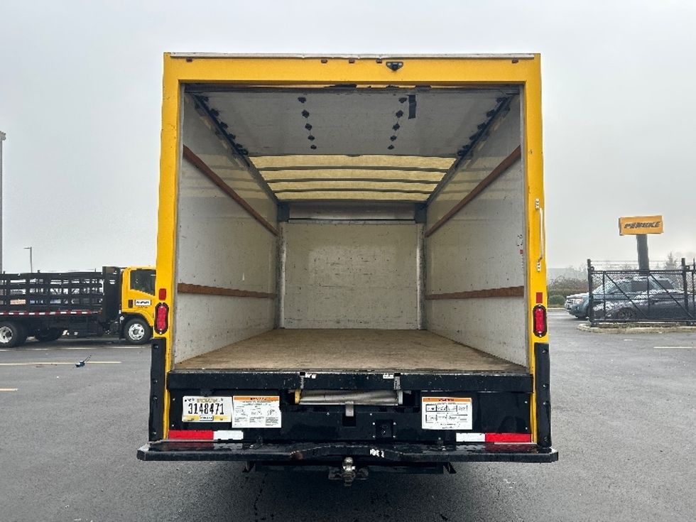 Light Duty Box Truck-Light and Medium Duty Trucks-GMC-2021-Savana G33903-Clackamas-OR-96,118\n\t\tmiles-$ 28,000 - Image 8