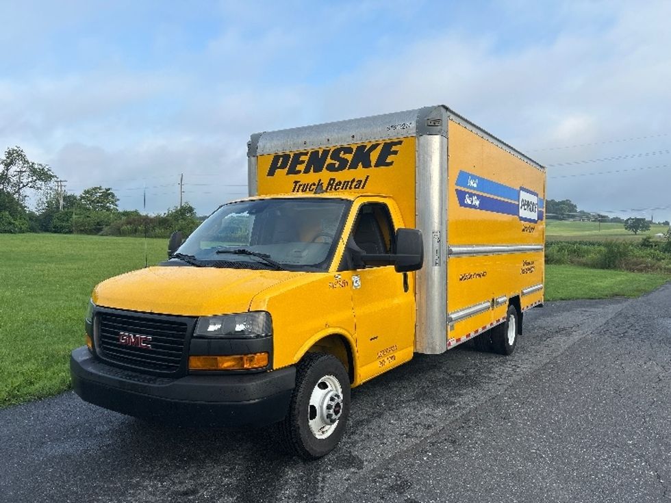 Light Duty Box Truck-Light and Medium Duty Trucks-GMC-2021-Savana G33903-Cleona-PA-86,754\n\t\tmiles-$ 25,750 - Image 3