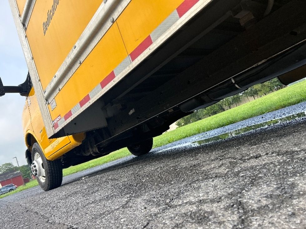 Light Duty Box Truck-Light and Medium Duty Trucks-GMC-2021-Savana G33903-Cleona-PA-86,754\n\t\tmiles-$ 25,750 - Image 5