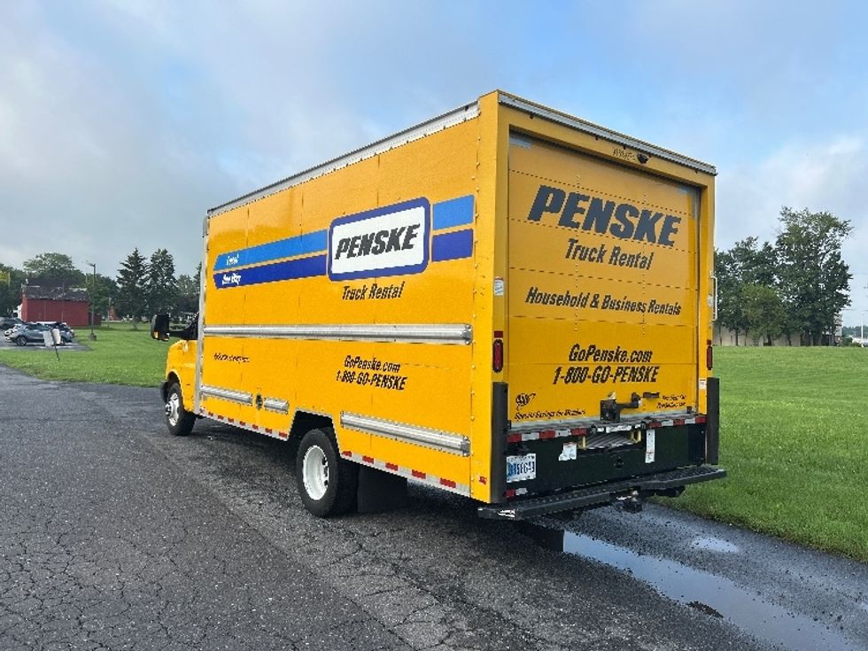 Light Duty Box Truck-Light and Medium Duty Trucks-GMC-2021-Savana G33903-Cleona-PA-86,754\n\t\tmiles-$ 25,750 - Image 6