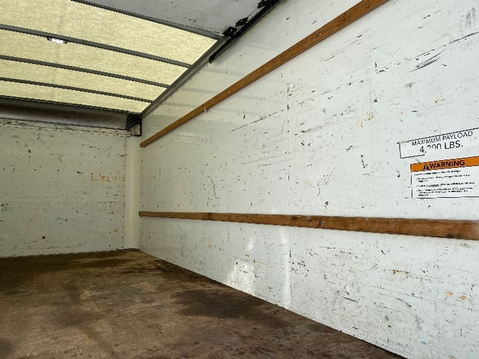 Light Duty Box Truck-Light and Medium Duty Trucks-GMC-2021-Savana G33903-Cleveland-TN-114,916\n\t\tmiles-$ 29,000 - Image 11