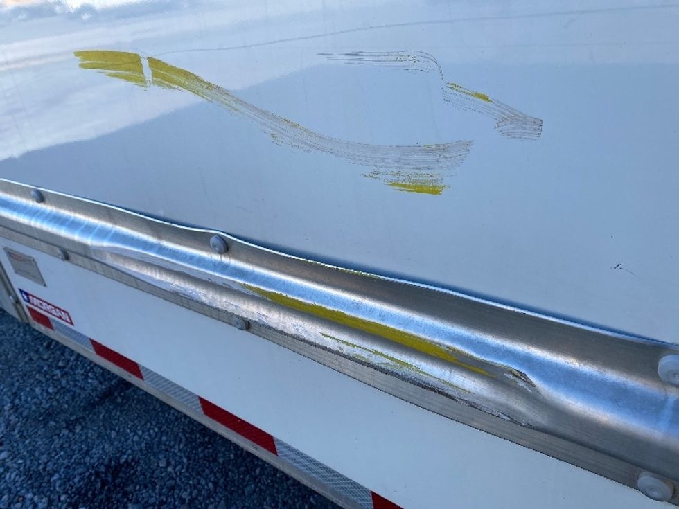 Light Duty Box Truck-Light and Medium Duty Trucks-GMC-2021-Savana G33903-Cleveland-TN-114,916\n\t\tmiles-$ 29,000 - Image 25