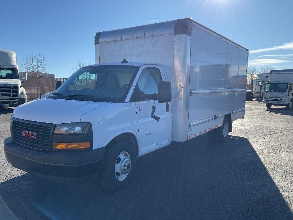 Light Duty Box Truck-Light and Medium Duty Trucks-GMC-2021-Savana G33903-Colorado Springs-CO-108,561\n\t\tmiles-$ 30,000 - Image 3
