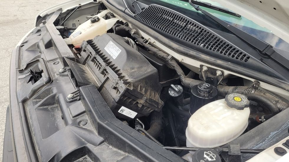 Light Duty Box Truck-Light and Medium Duty Trucks-GMC-2021-Savana G33903-Columbus-GA-68,431\n\t\tmiles-$ 37,500 - Image 24