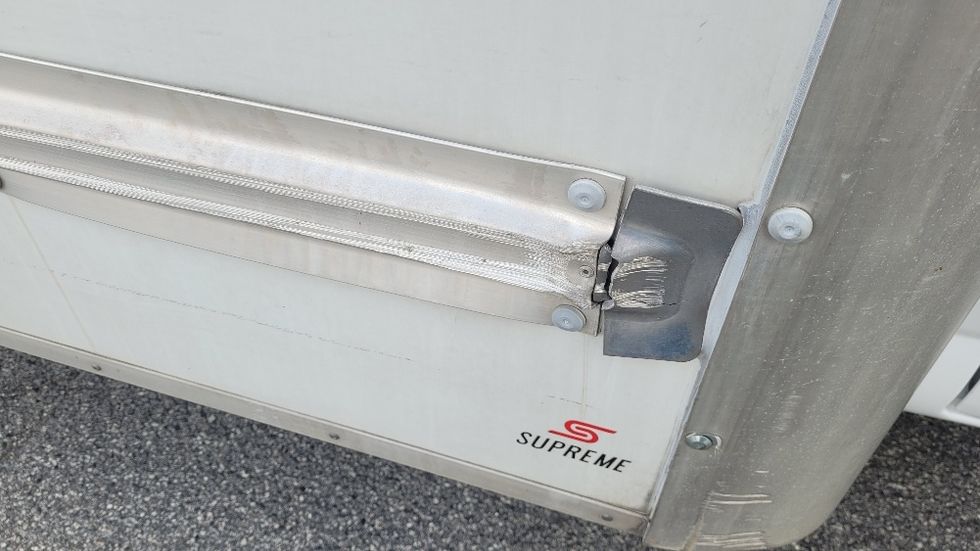 Light Duty Box Truck-Light and Medium Duty Trucks-GMC-2021-Savana G33903-Columbus-GA-68,431\n\t\tmiles-$ 37,500 - Image 27