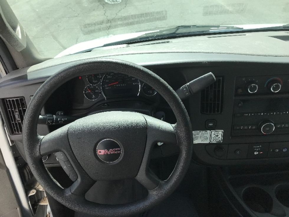 Light Duty Box Truck-Light and Medium Duty Trucks-GMC-2021-Savana G33903-Columbus-GA-77,055\n\t\tmiles-$ 36,500 - Image 18