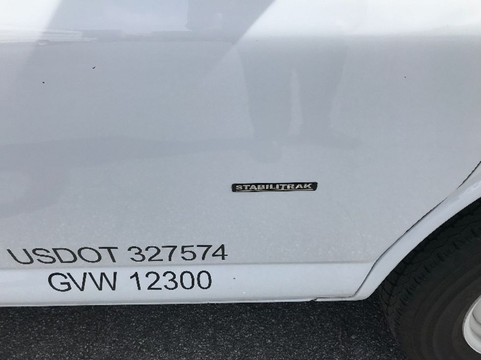 Light Duty Box Truck-Light and Medium Duty Trucks-GMC-2021-Savana G33903-Columbus-GA-77,055\n\t\tmiles-$ 36,500 - Image 26