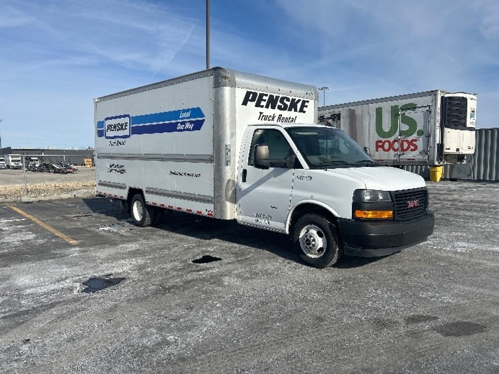 Light Duty Box Truck-Light and Medium Duty Trucks-GMC-2021-Savana G33903-Columbus-OH-104,628\n\t\tmiles-$ 28,000 - Image 1