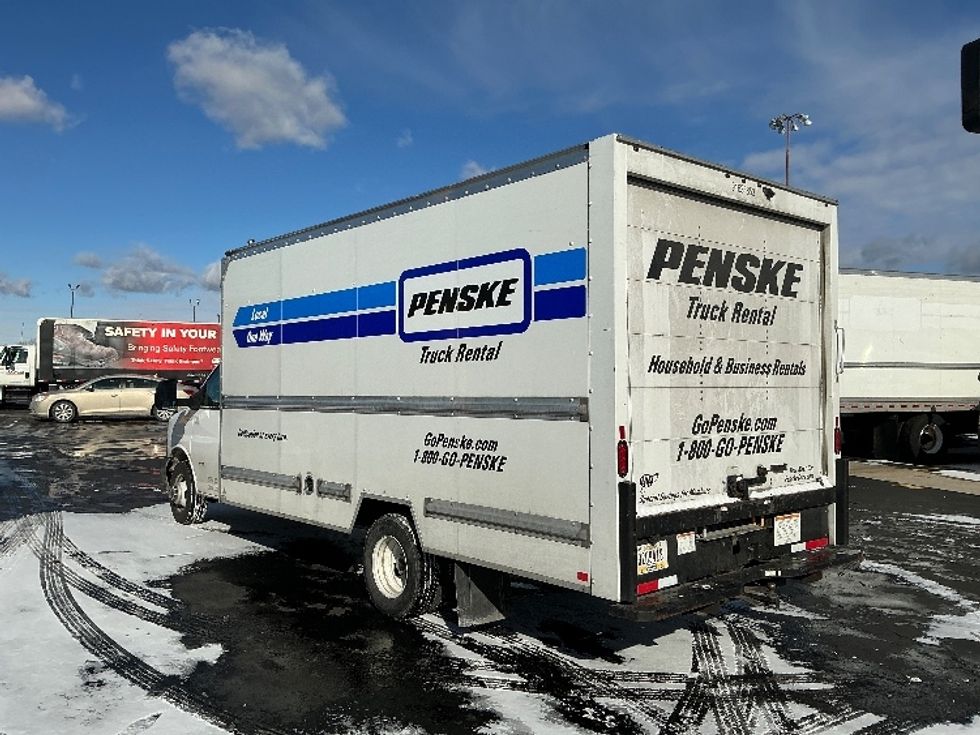 Light Duty Box Truck-Light and Medium Duty Trucks-GMC-2021-Savana G33903-Columbus-OH-105,636\n\t\tmiles-$ 28,000 - Image 6