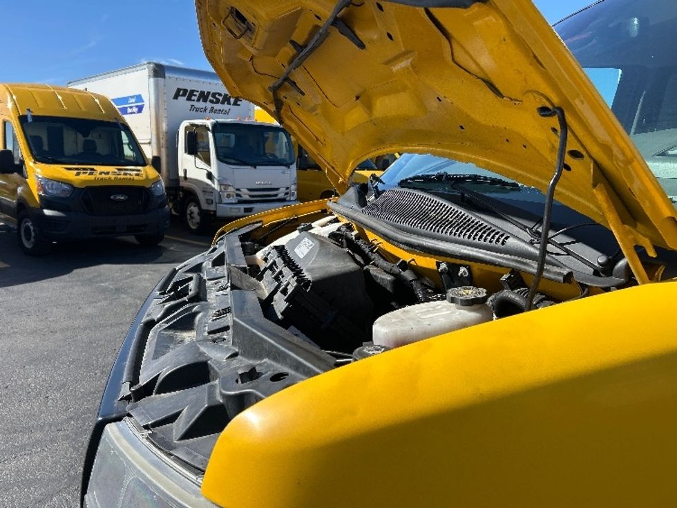 Light Duty Box Truck-Light and Medium Duty Trucks-GMC-2021-Savana G33903-Columbus-OH-58,980\n\t\tmiles-$ 14,500 - Image 24