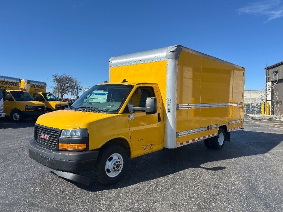 Light Duty Box Truck-Light and Medium Duty Trucks-GMC-2021-Savana G33903-Columbus-OH-58,980\n\t\tmiles-$ 14,500 - Image 3