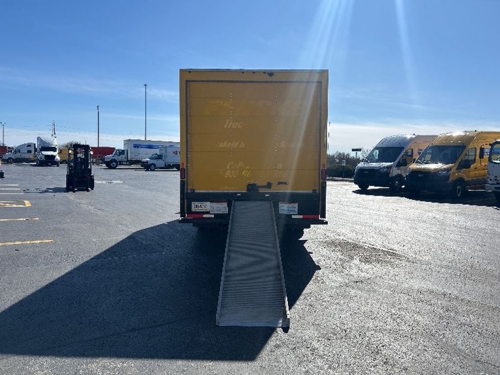 Light Duty Box Truck-Light and Medium Duty Trucks-GMC-2021-Savana G33903-Columbus-OH-58,980\n\t\tmiles-$ 14,500 - Image 9