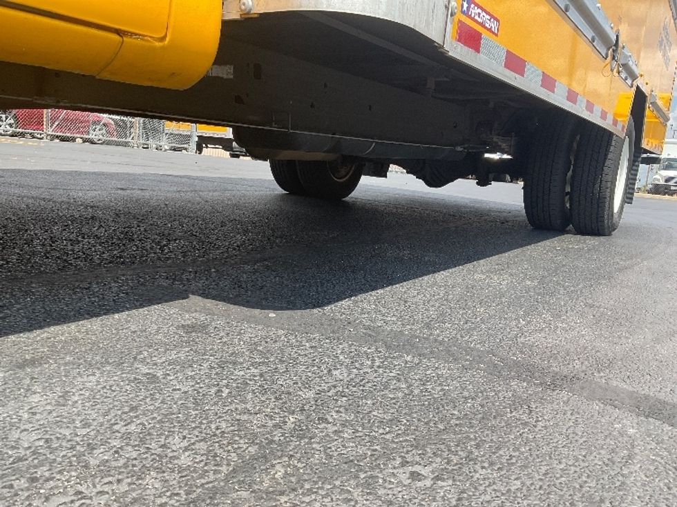 Light Duty Box Truck-Light and Medium Duty Trucks-GMC-2021-Savana G33903-Columbus-OH-69,942\n\t\tmiles-$ 35,000 - Image 5