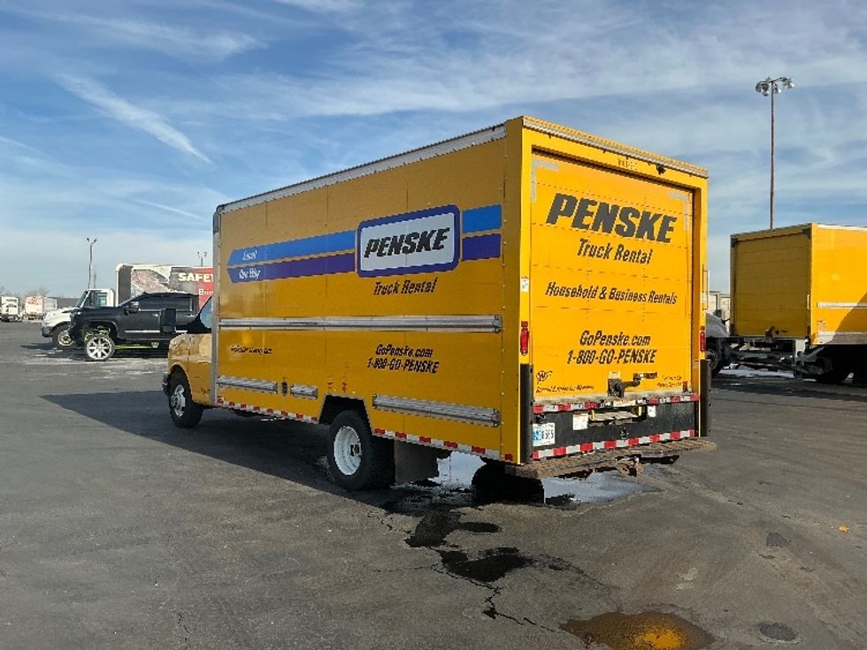 Light Duty Box Truck-Light and Medium Duty Trucks-GMC-2021-Savana G33903-Columbus-OH-95,444\n\t\tmiles-$ 26,250 - Image 6