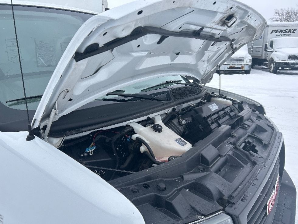 Light Duty Box Truck-Light and Medium Duty Trucks-GMC-2021-Savana G33903-Comstock Park-MI-104,106\n\t\tmiles-$ 28,750 - Image 20