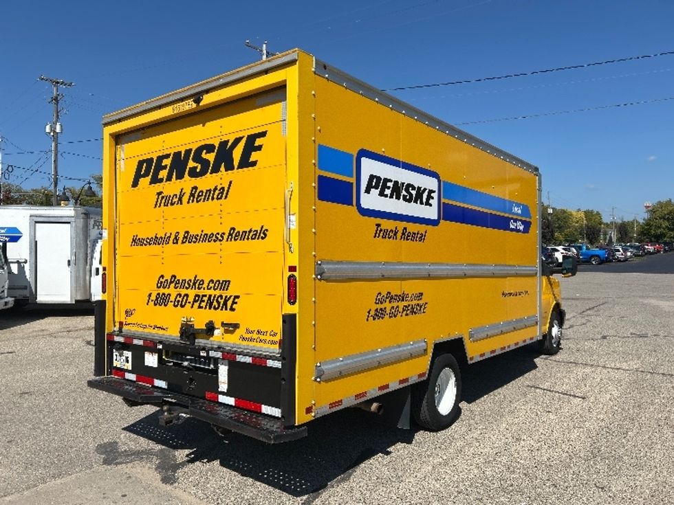 Light Duty Box Truck-Light and Medium Duty Trucks-GMC-2021-Savana G33903-Comstock Park-MI-116,188\n\t\tmiles-$ 21,500 - Image 11