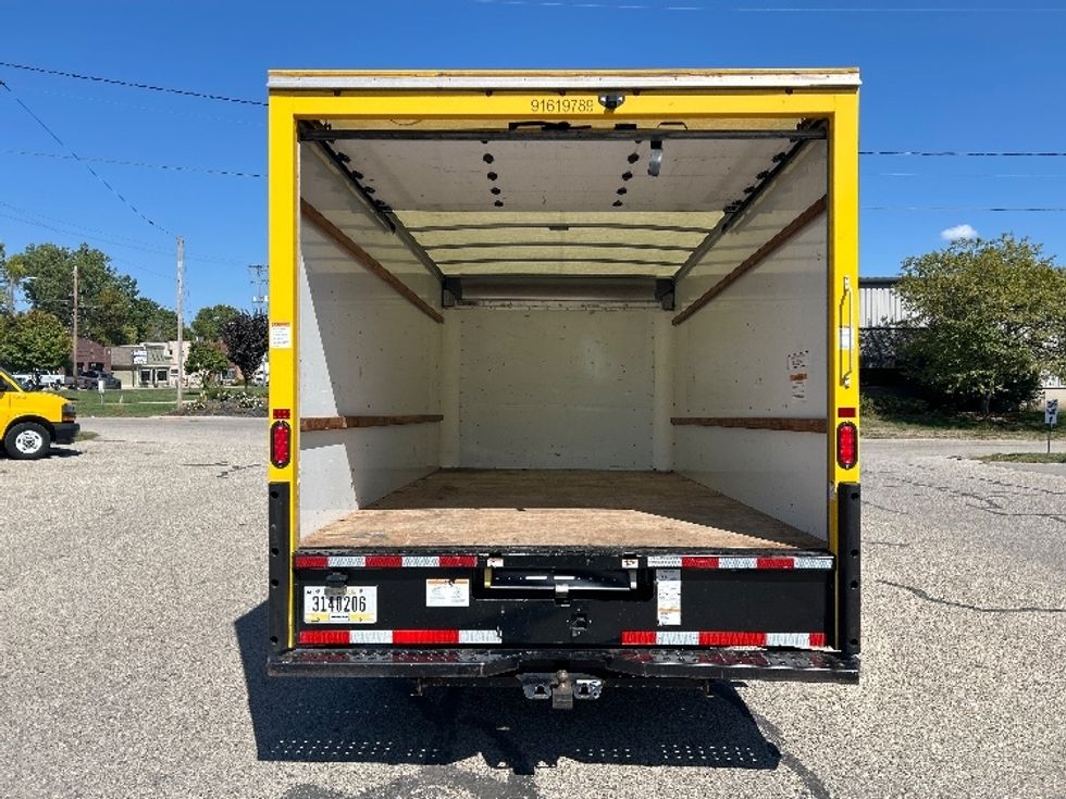 Light Duty Box Truck-Light and Medium Duty Trucks-GMC-2021-Savana G33903-Comstock Park-MI-116,188\n\t\tmiles-$ 21,500 - Image 7