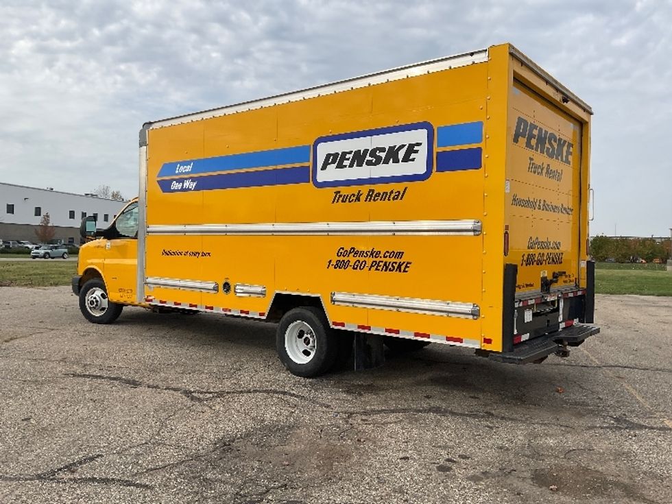 Light Duty Box Truck-Light and Medium Duty Trucks-GMC-2021-Savana G33903-Comstock Park-MI-71,770\n\t\tmiles-$ 28,750 - Image 6