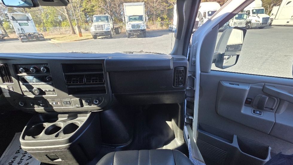 Light Duty Box Truck-Light and Medium Duty Trucks-GMC-2021-Savana G33903-Concord-NC-108,672\n\t\tmiles-$ 30,250 - Image 21