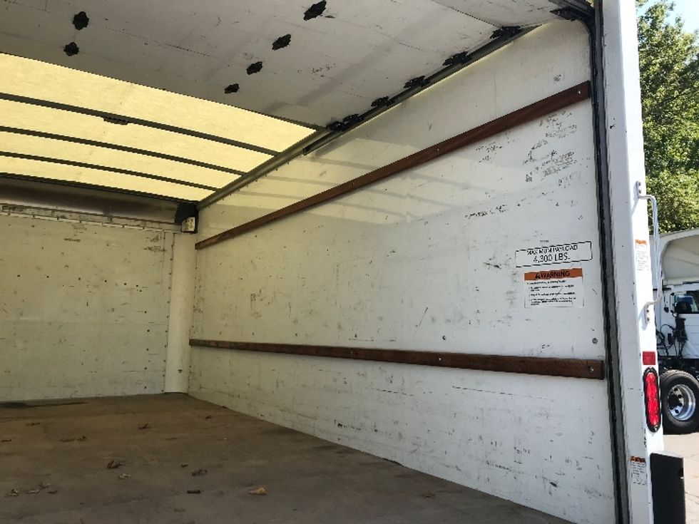 Light Duty Box Truck-Light and Medium Duty Trucks-GMC-2021-Savana G33903-Concord-NC-111,321\n\t\tmiles-$ 30,500 - Image 11