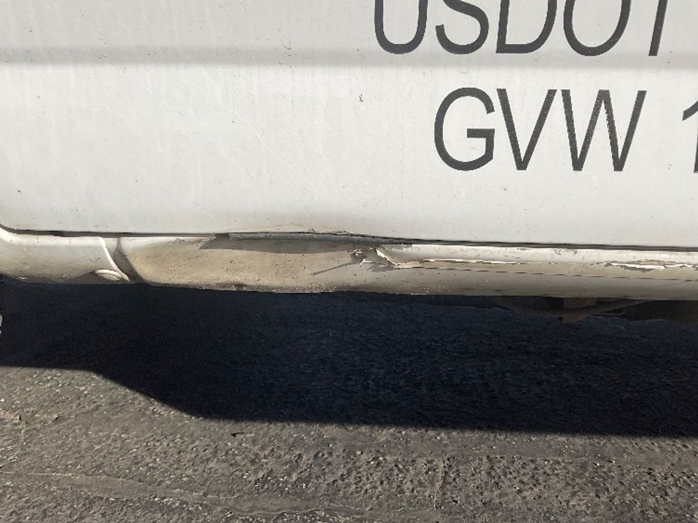 Light Duty Box Truck-Light and Medium Duty Trucks-GMC-2021-Savana G33903-Concord-NC-87,392\n\t\tmiles-$ 32,750 - Image 25