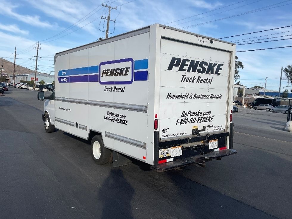 Light Duty Box Truck-Light and Medium Duty Trucks-GMC-2021-Savana G33903-Concord-NC-87,392\n\t\tmiles-$ 32,750 - Image 6