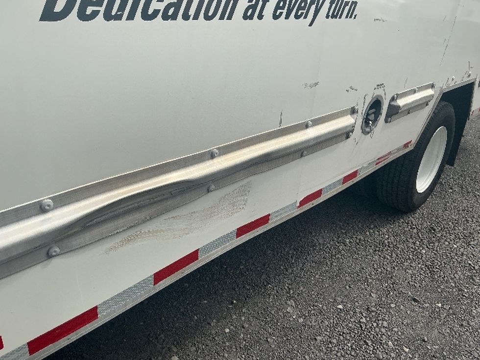 Light Duty Box Truck-Light and Medium Duty Trucks-GMC-2021-Savana G33903-Conway-SC-114,736\n\t\tmiles-$ 28,000 - Image 25