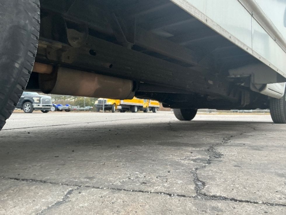 Light Duty Box Truck-Light and Medium Duty Trucks-GMC-2021-Savana G33903-Conway-SC-114,769\n\t\tmiles-$ 29,500 - Image 14