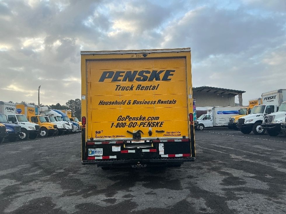 Light Duty Box Truck-Light and Medium Duty Trucks-GMC-2021-Savana G33903-Conway-SC-95,556\n\t\tmiles-$ 28,750 - Image 7