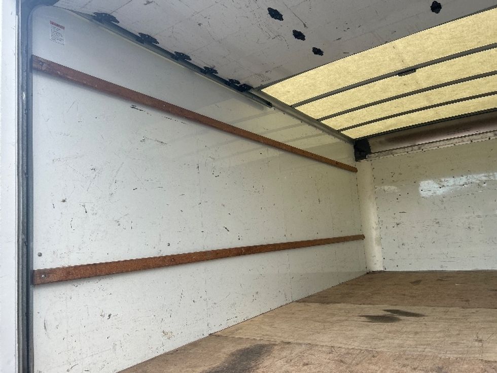 Light Duty Box Truck-Light and Medium Duty Trucks-GMC-2021-Savana G33903-Conyers-GA-111,148\n\t\tmiles-$ 28,000 - Image 10