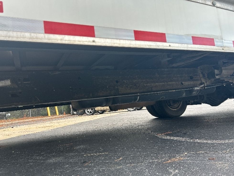 Light Duty Box Truck-Light and Medium Duty Trucks-GMC-2021-Savana G33903-Conyers-GA-111,148\n\t\tmiles-$ 28,000 - Image 5