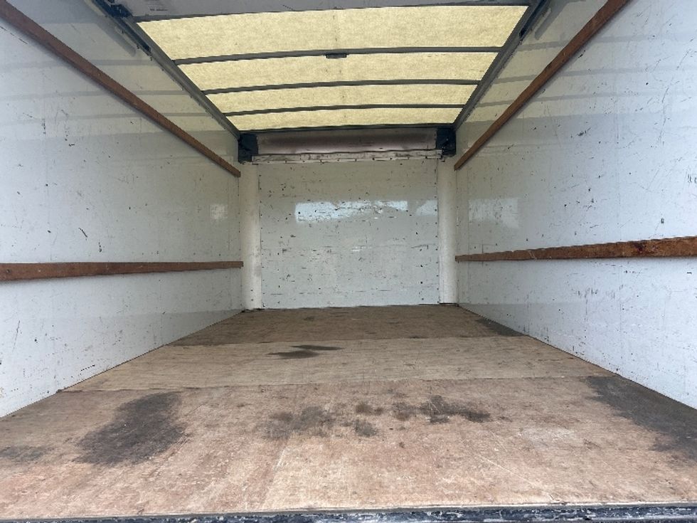 Light Duty Box Truck-Light and Medium Duty Trucks-GMC-2021-Savana G33903-Conyers-GA-111,148\n\t\tmiles-$ 28,000 - Image 8