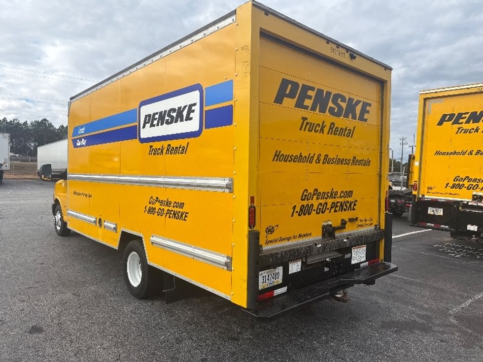 Light Duty Box Truck-Light and Medium Duty Trucks-GMC-2021-Savana G33903-Conyers-GA-116,235\n\t\tmiles-$ 25,750 - Image 6