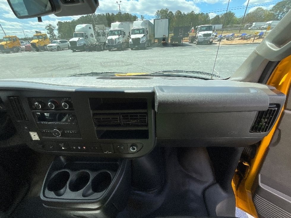 Light Duty Box Truck-Light and Medium Duty Trucks-GMC-2021-Savana G33903-Conyers-GA-68,663\n\t\tmiles-$ 30,750 - Image 21