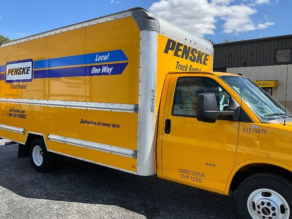 Light Duty Box Truck-Light and Medium Duty Trucks-GMC-2021-Savana G33903-Conyers-GA-68,663\n\t\tmiles-$ 30,750 - Image 27