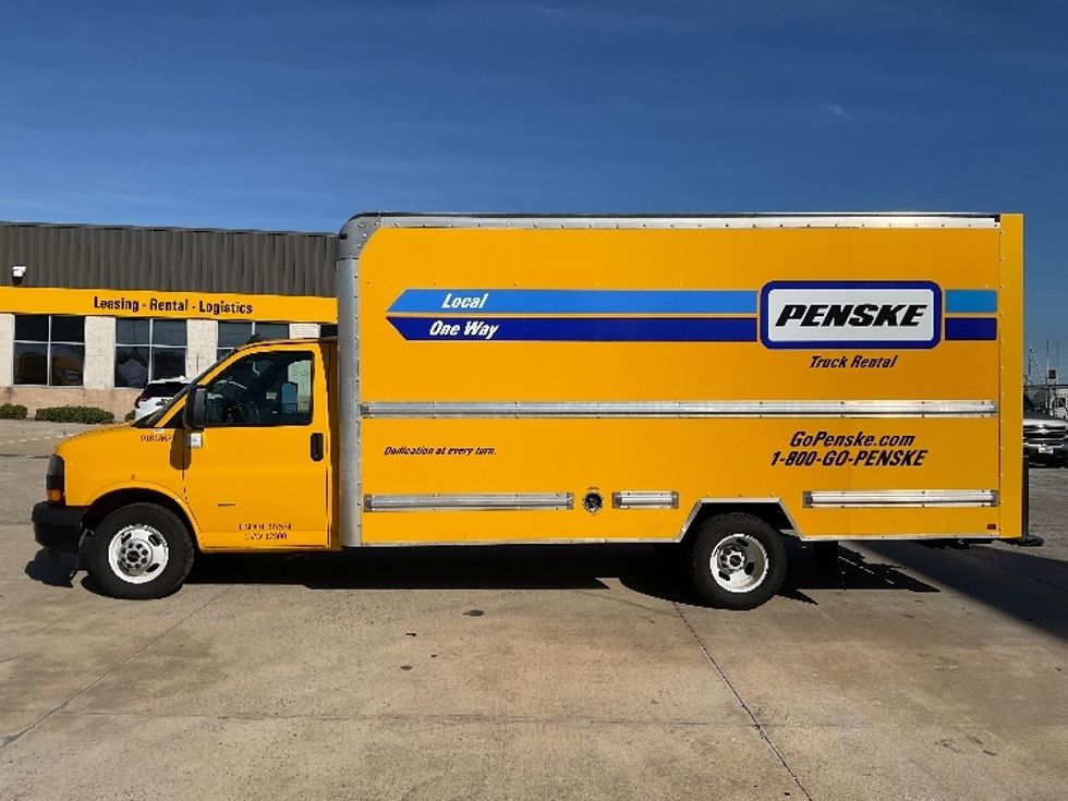 Light Duty Box Truck-Light and Medium Duty Trucks-GMC-2021-Savana G33903-Corpus Christi-TX-122,383\n\t\tmiles-$ 23,750 - Image 4