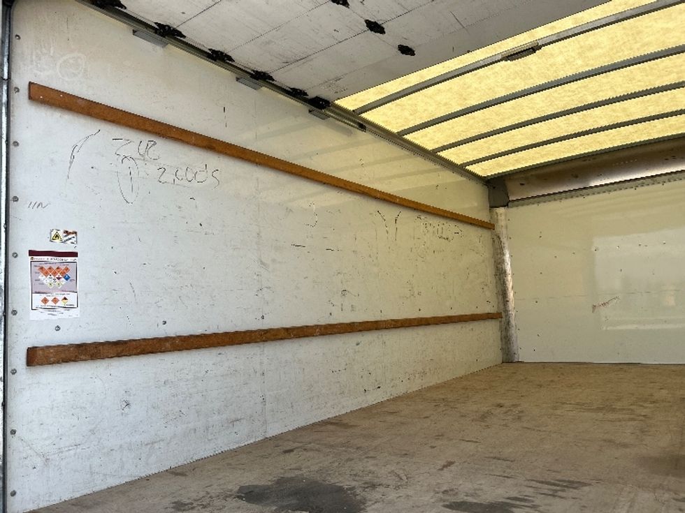 Light Duty Box Truck-Light and Medium Duty Trucks-GMC-2021-Savana G33903-Cross Lanes-WV-83,844\n\t\tmiles-$ 30,750 - Image 10